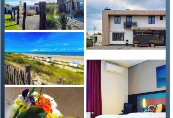 Hotel Rooms has Balcony rooms