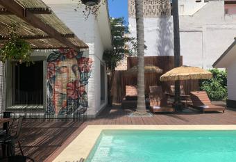 TAS D VIAJE Suites - Hostel Boutique has Balcony rooms