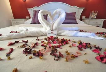 Terra Murata Boutique b&b has Balcony rooms