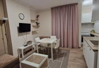 Apartman Dixy has Balcony rooms