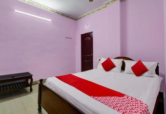 OYO G Grand allows 18 year olds to book a room
