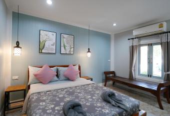 Barbados Terrace has Balcony rooms