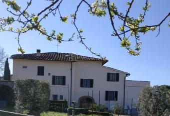 LOVELY VIEW has Balcony rooms
