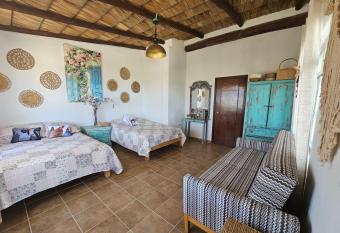 Rancho La Ponderosa has Balcony rooms