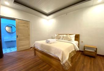 Brahmastra Bali villa has Balcony rooms