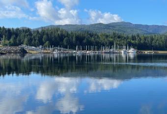 The Old Schoolhouse Lodge and Cabins has Balcony rooms