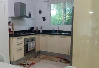 Acogedor apartamento a un paso de la playa allows 18 year olds to book a room