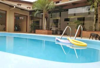 CASA MORRETES has Balcony rooms