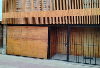 Acogedor loft, cerca de Bah  a Inglesa allows 18 year olds to book a room