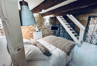 Bienvenue    Sagesse Appart has Balcony rooms