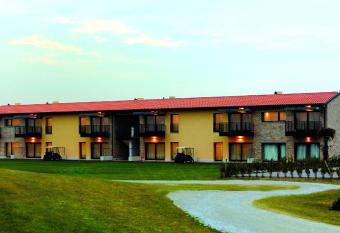 Jesolo Living at Golf Club Jesolo allows 18 year olds to book a room