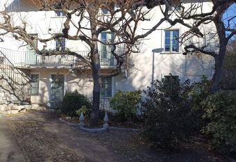 Tranquilla casa con giardino has Balcony rooms