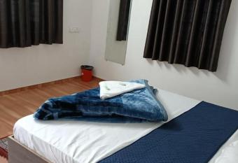 Palms View Villa has Balcony rooms