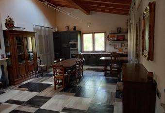 Ca  d Licio has Balcony rooms