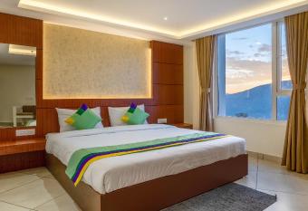 Itsy By Treebo - Meraki Grand allows 18 year olds to book a room