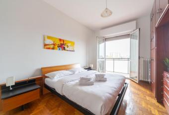  allows 18 year olds to book a room