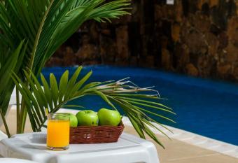 ARAMI HOTEL & LODGE allows 18 year olds to book a room