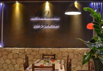 Country House Al Faraone has Balcony rooms