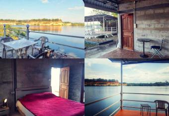 Sunrise house has Balcony rooms