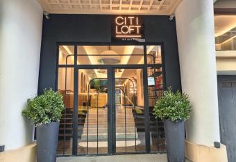 Citi Loft Furnished Apartments allows 18 year olds to book a room