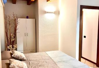 Alloggi Mincio has Balcony rooms