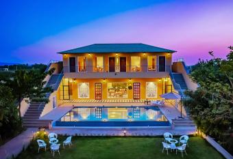 Ananyamaya nature lodge has Balcony rooms