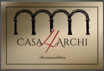 Casa 4 Archi has Balcony rooms