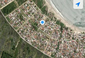 Casa a 100 mt. da Praia da Pinheira has Balcony rooms