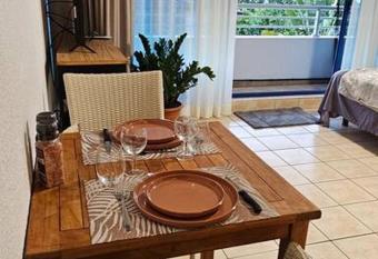 PapeeteHome allows 18 year olds to book a room