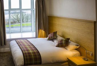 King Alfred Hotel allows 18 year olds to book a room