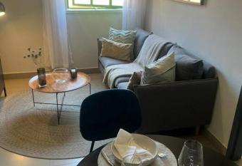 Premium Cozy Apartment (0% loadshedding) allows 18 year olds to book a room