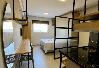 Studio Moderno Westfit has Balcony rooms