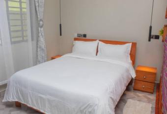 Mzale Apartments has Balcony rooms