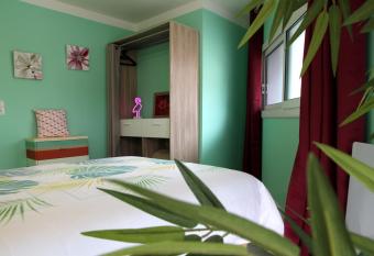 GREEN SPA Sauna Balneo Centre Agen allows 18 year olds to book a room