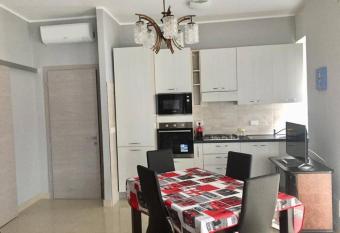 Gioiello a Torino has Balcony rooms