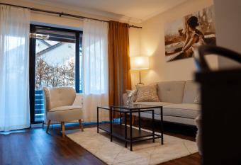 Apartment SiLa allows 18 year olds to book a room