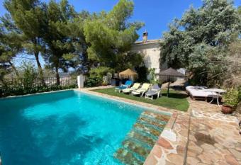 cortijo la alberquilla has Balcony rooms