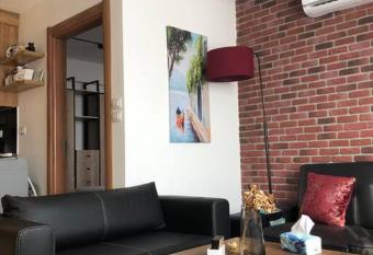 Studio Katamia gate ring road maadi allows 18 year olds to book a room