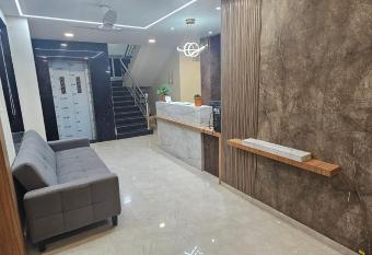 HOTEL VAISHNO AEROCITY has Balcony rooms