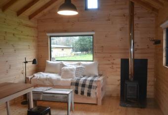 Caba  as L  nea Nueva - Celeste has Balcony rooms