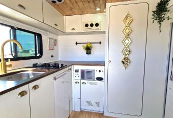 Camper estatico solo para alojar en el frente del Mar has Balcony rooms