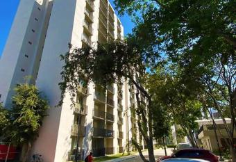 Apartamento nuevo cerca a la playa Bello Horizonte has rooms with a private hot tub