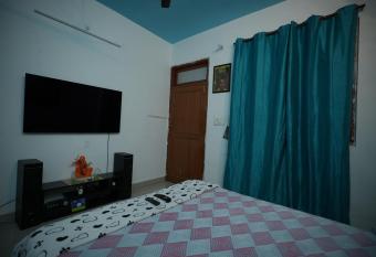 Hill crest Kb Restaurant banquet has Balcony rooms