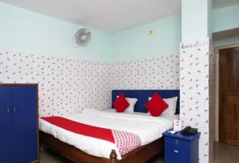 Ram hotel has Balcony rooms