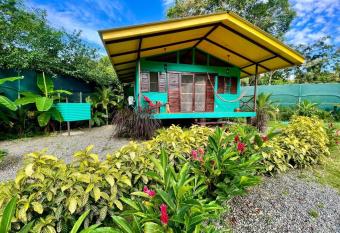 Casita Kreyol Jungle Sanctuary/Walk to Playa Negra allows 18 year olds to book a room