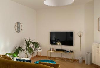 Appartamento in centro storico ad uso esclusivo self check-in H24 allows 18 year olds to book a room