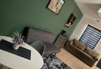 Depa Leo Hermoso y Acogedor. has Balcony rooms