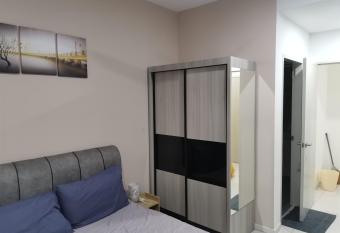 Horizon suites by Aham KLIA sepang Hshome has Balcony rooms