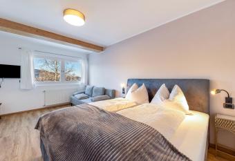 Appartement Annie has Balcony rooms