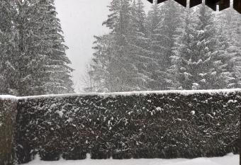 La Montagne has Balcony rooms